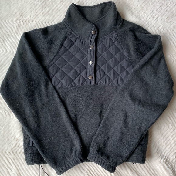 Fleece Crop snap button sweater - Picture 1 of 5